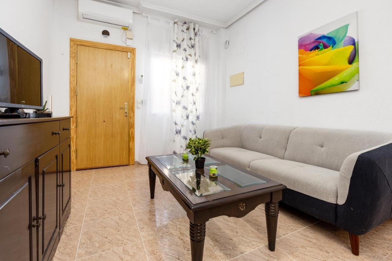 Bonito Apartamento De Dos Habitacion Y Piscina Torrevieja Exterior foto