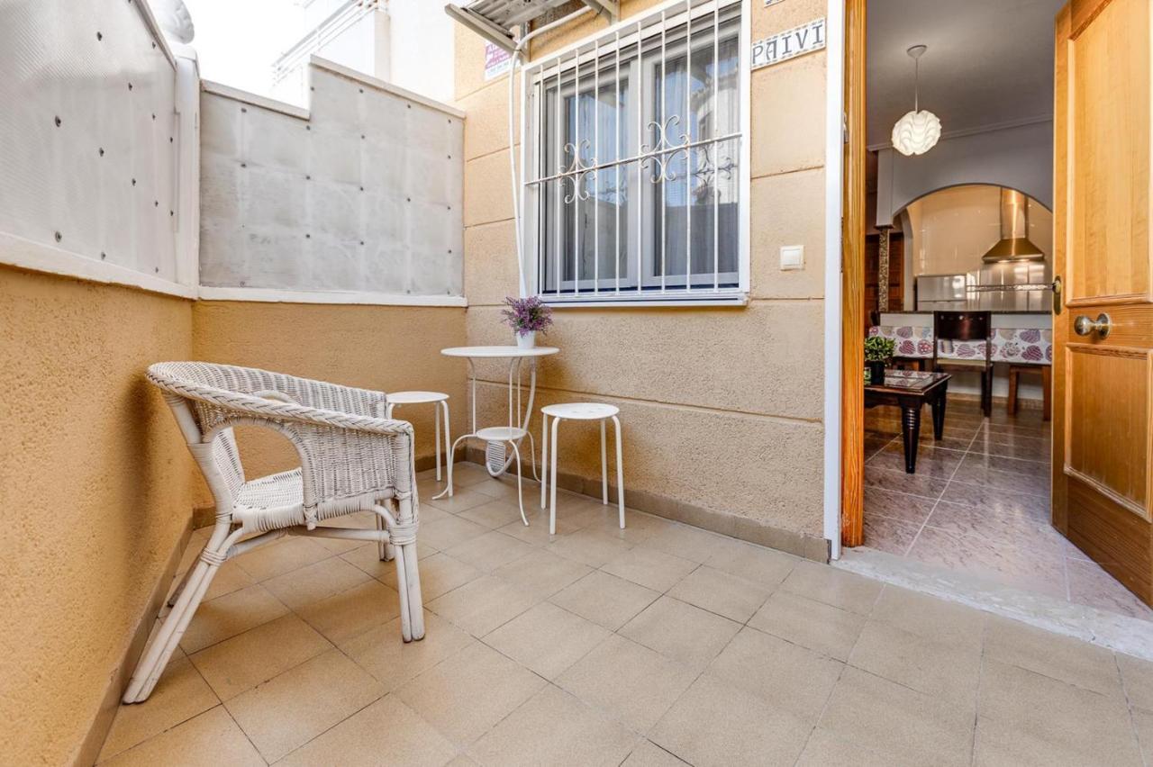 Bonito Apartamento De Dos Habitacion Y Piscina Torrevieja Exterior foto